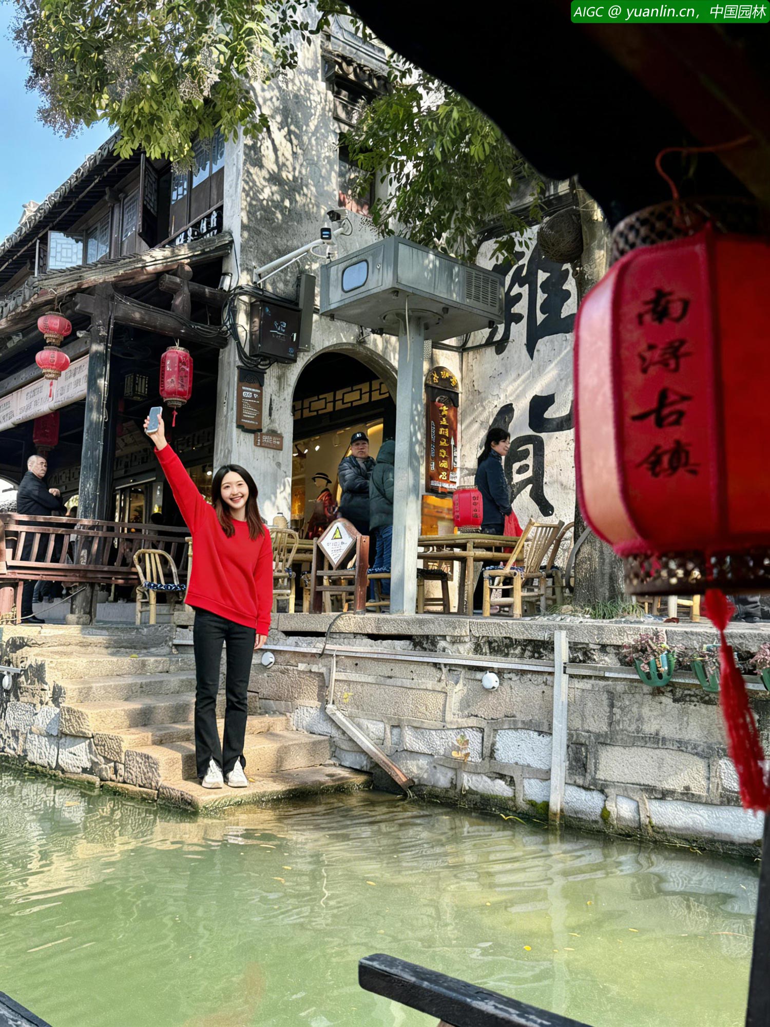 明代仇英的《江南春》爆火后，南浔古镇迎来了更多的游人